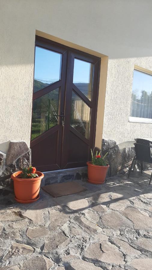 브란 Casa In Curte La Zavate 빌라 외부 사진