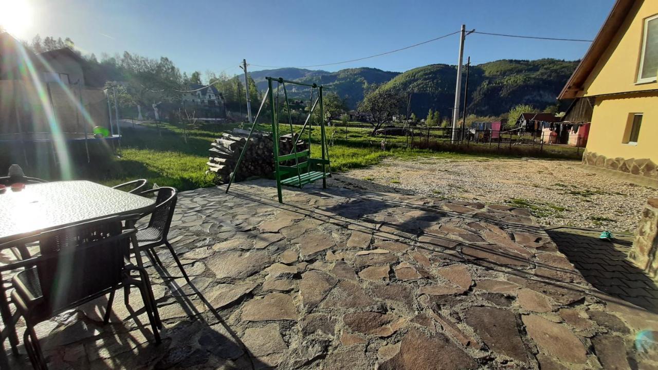 브란 Casa In Curte La Zavate 빌라 외부 사진